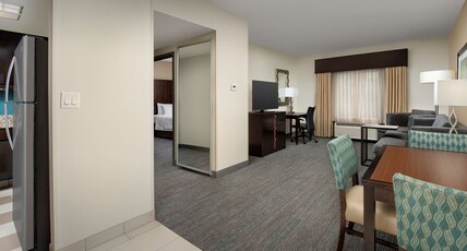Hampton Inn & Suites Alpharetta Room Type - 1 KNG SUITE W KITCHEN COOK