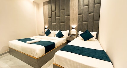 Hotel Grand Executive Room Type - Deluxe Triple Room