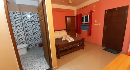 Himadri Munnar Holidays Room Type - Deluxe Double Non AC Room