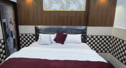 PANDIT PALACE Room Type - Bedroom 3