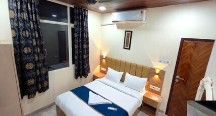Hotel 7 Heaven Room Type - Deluxe Room