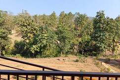 Palash @ Wildflower Farmstay, Koshimbale, Maharashtra