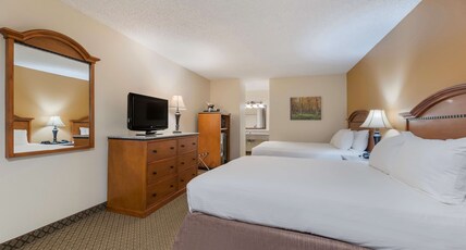 Best Western Sunrise Inn Room Type - 2 Queen Beds, Non-Smoking, High Speed Internet Access, Microwave And Refrigerator, Upstairs, Contine
