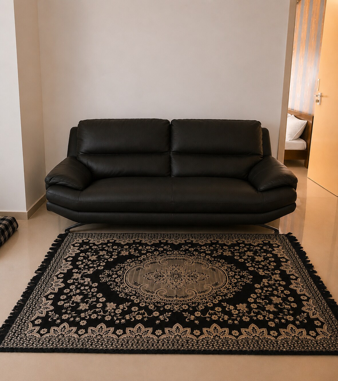 2bhk Beautiful Couple Friendly Apartment Ansal Lkw - Tap to explore photos