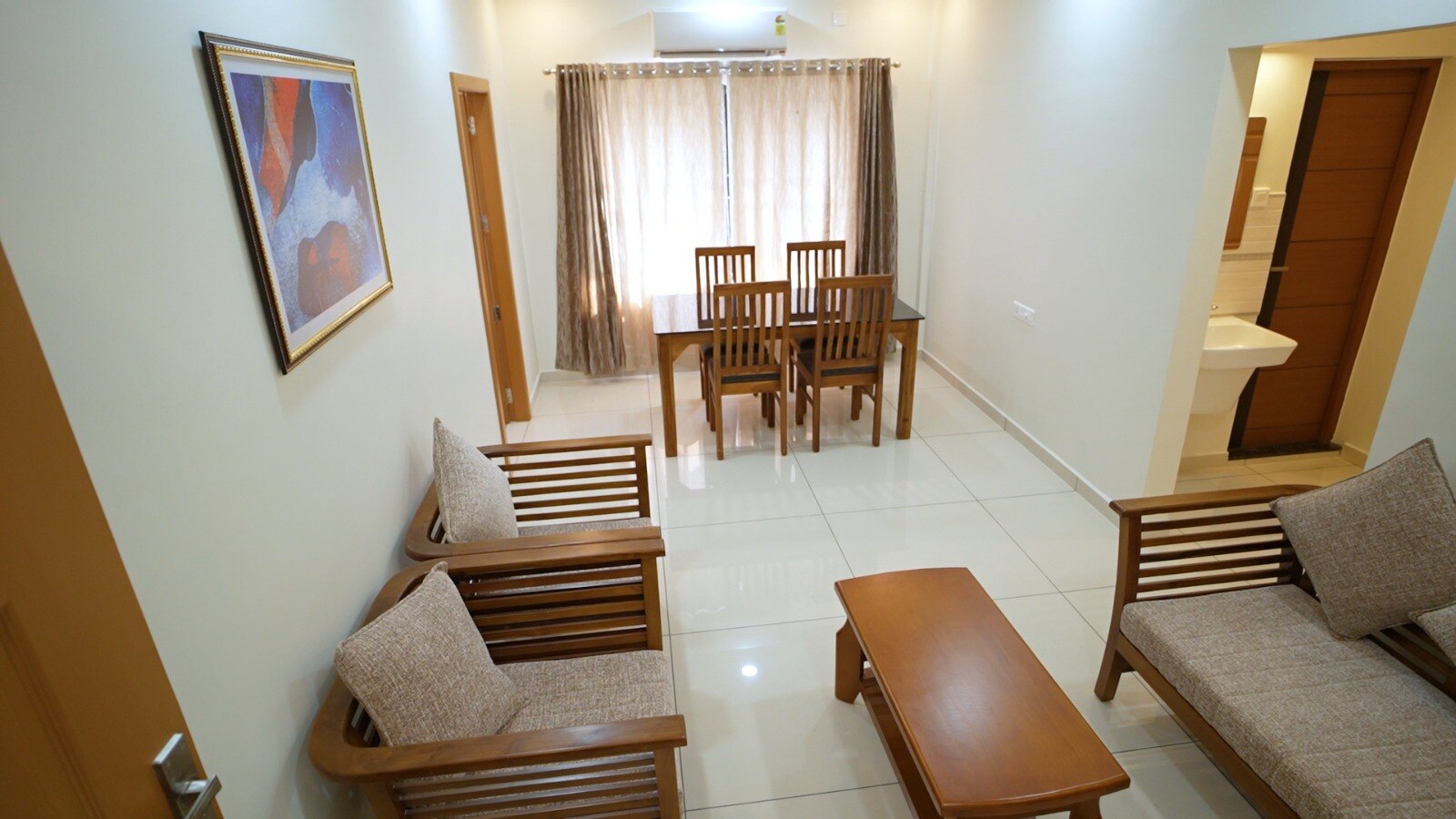 Castle Brook Residential 1BHK Homestay - Tap to explore photos