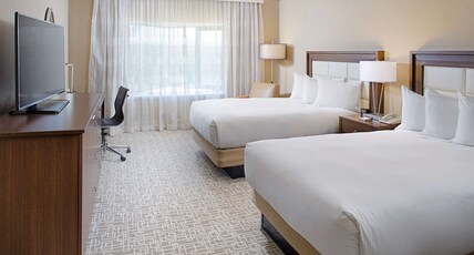 DoubleTree by Hilton Boston/Dedham, MA Room Type - 2 DOUBLE BEDS
