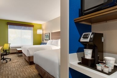 Holiday Inn Express & Suites HAYWARD - Tap to explore photos