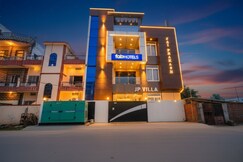 FabHotel JP Villa