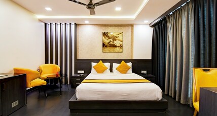 Kzar Corporate Hotel Room Type - Deluxe Room with free Wi-Fi
