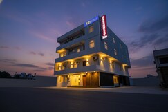 FabHotel Reconnect Suites - Nr. IGI Airport, New Delhi