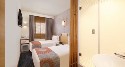Holiday Inn Express Nashik Indira Nagar Room Type - 2 SGL BEDS DELUXE BREAKFAST