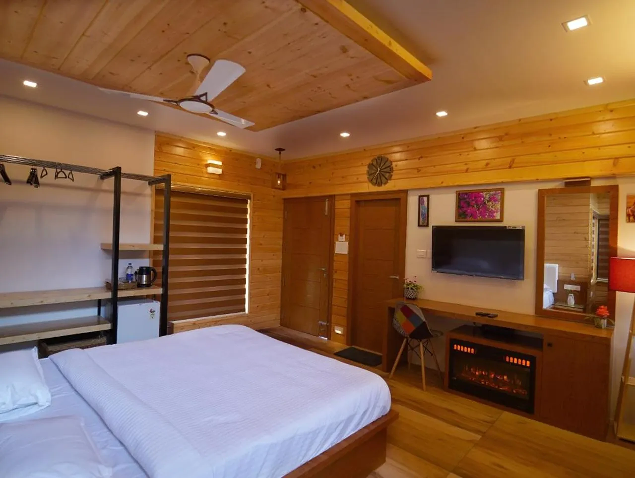Vrindhavan Farm Suites - Tap to explore photos