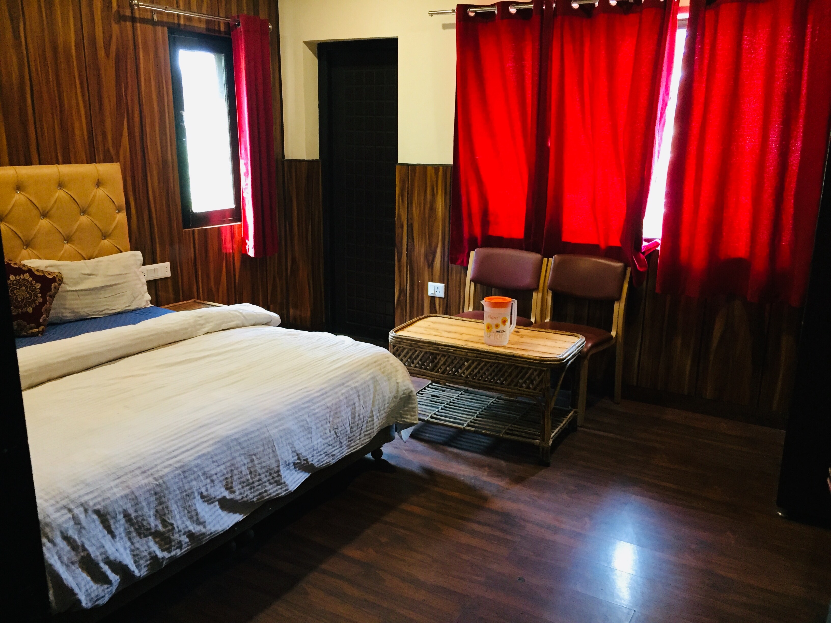 Hotel Prem G - Tap to explore photos