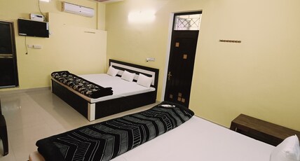 Saraswati Sadan Home Stay Room Type - Double Bedroom