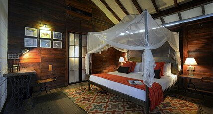 Pench Tree Lodge Room Type - A C Treehouse