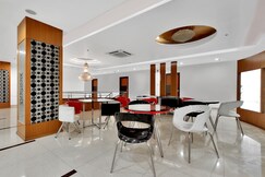 Super Hotel O Rudra Grand