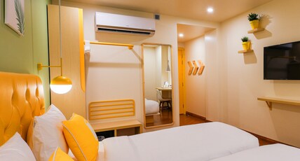 Bloom Hotel - Golf Course Road, Sector 43 Room Type - Standard Twin