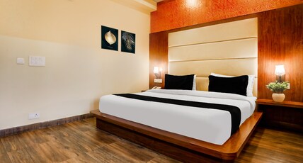 Townhouse Oak Pacify Hills Room Type - Deluxe