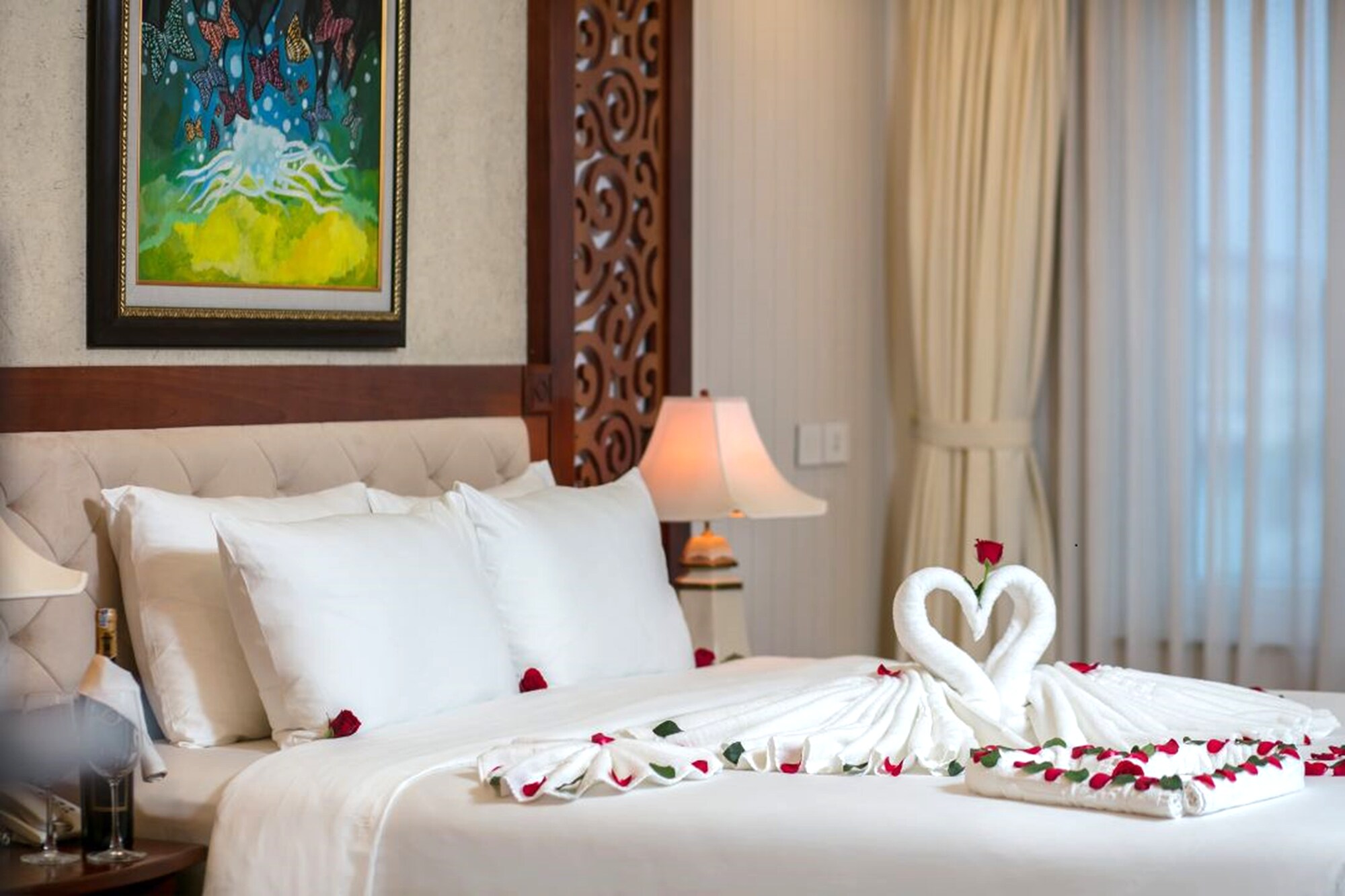 Thien Thai Hotel and Spa - Tap to explore photos