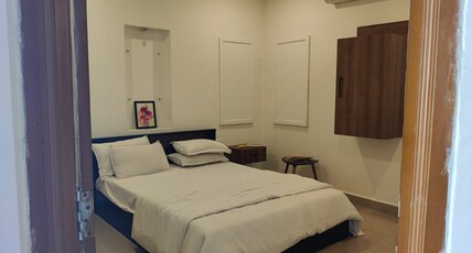 GARDINN Room Type - Deluxe Double Room