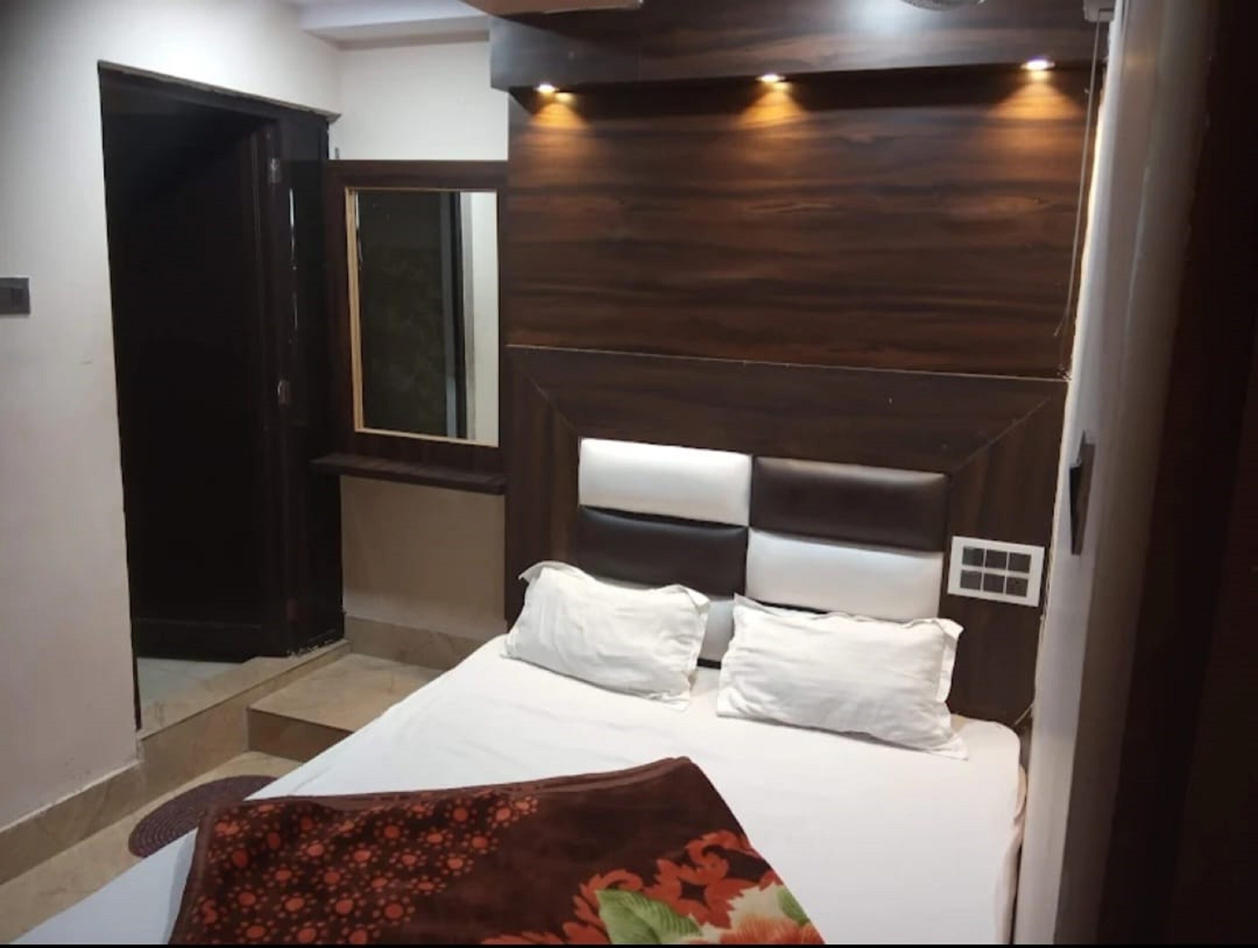 HOTEL VEDANSH - Tap to explore photos