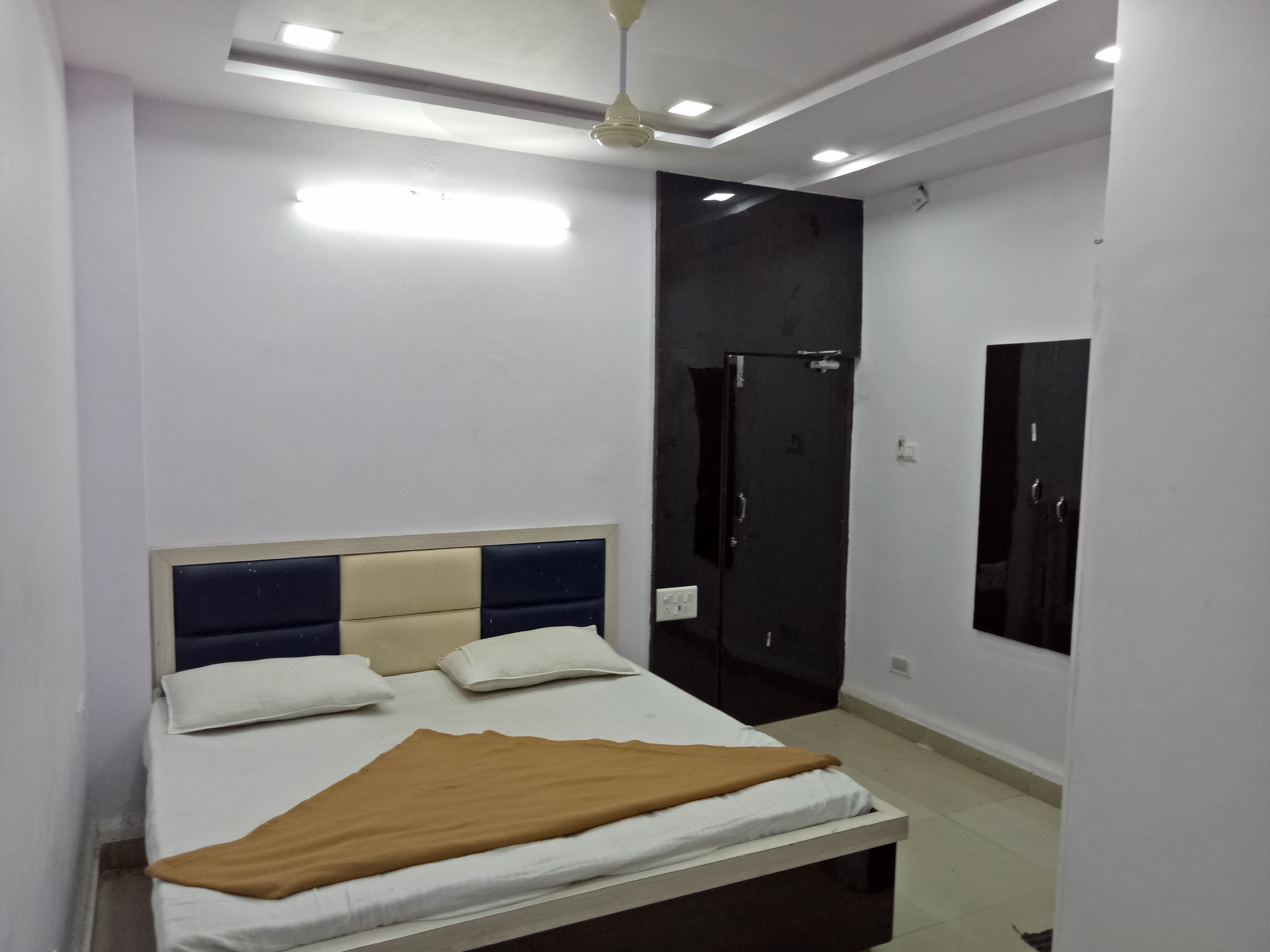 Hotel Tushar - Tap to explore photos