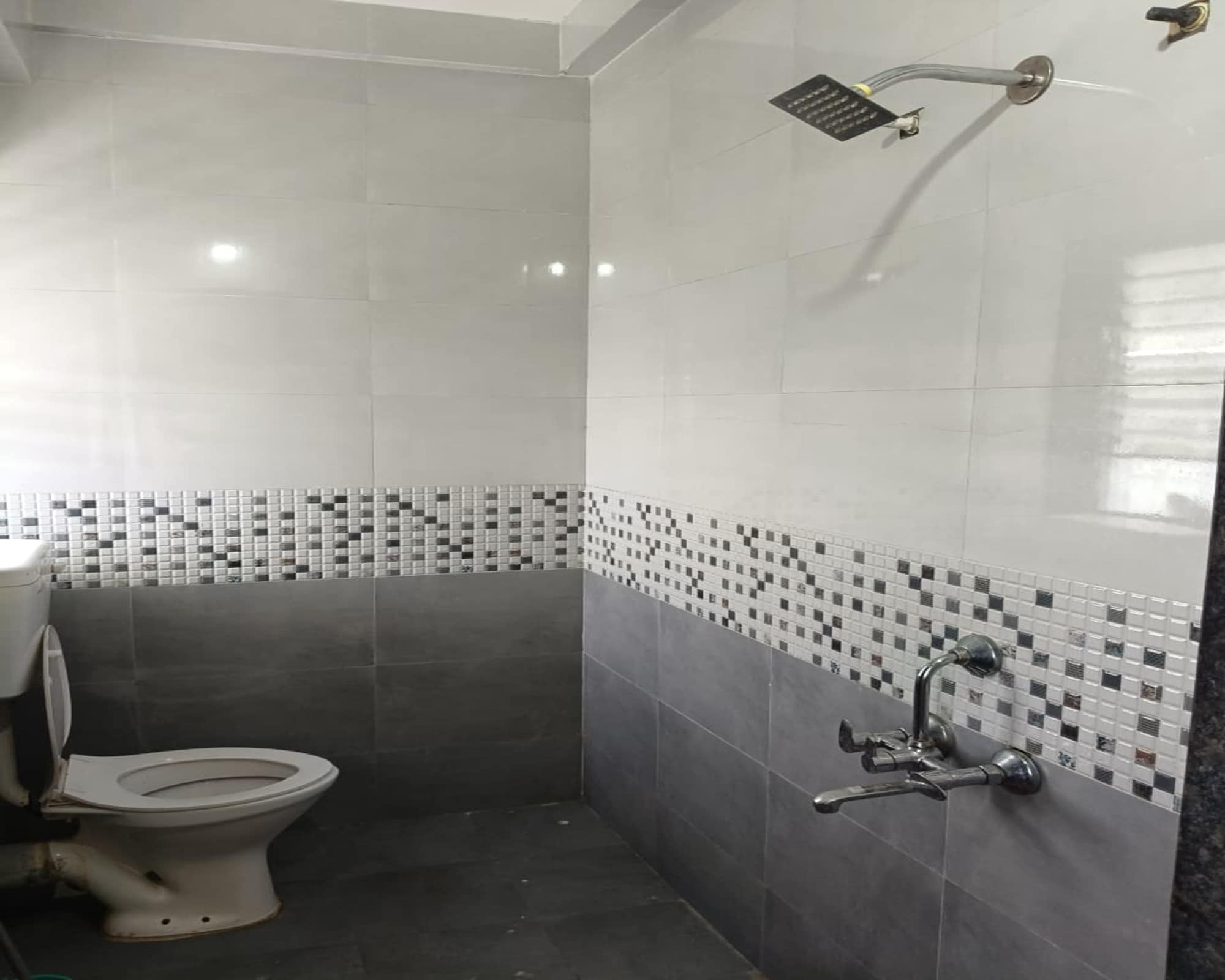 Hotel Navinya Resto Bar and Lodging - Tap to explore photos