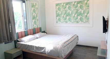 Aqua Nova Resort Room Type - Deluxe Room with Bathtub