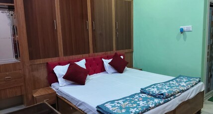 Shri Shiva Homestay Room Type - Family Room with Balcony