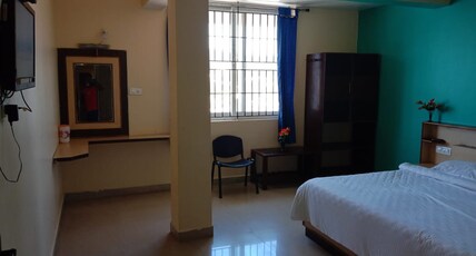 VISHNU LODGE Room Type - Standard Room