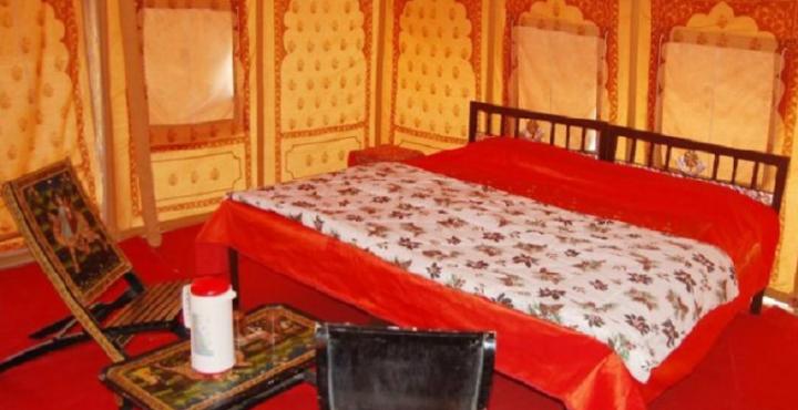 Regency Hotel - Tap to explore photos