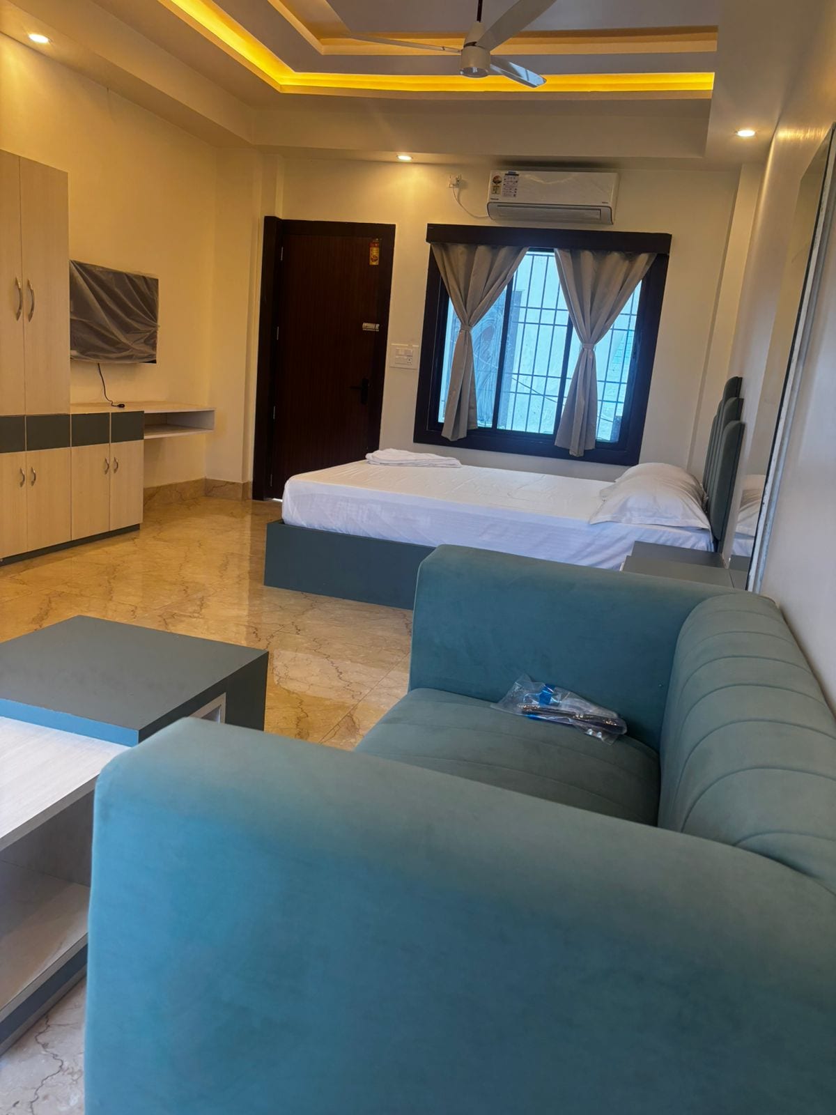 Golden Vista Resort - 10 min from Mayapur Temple - Tap to explore photos