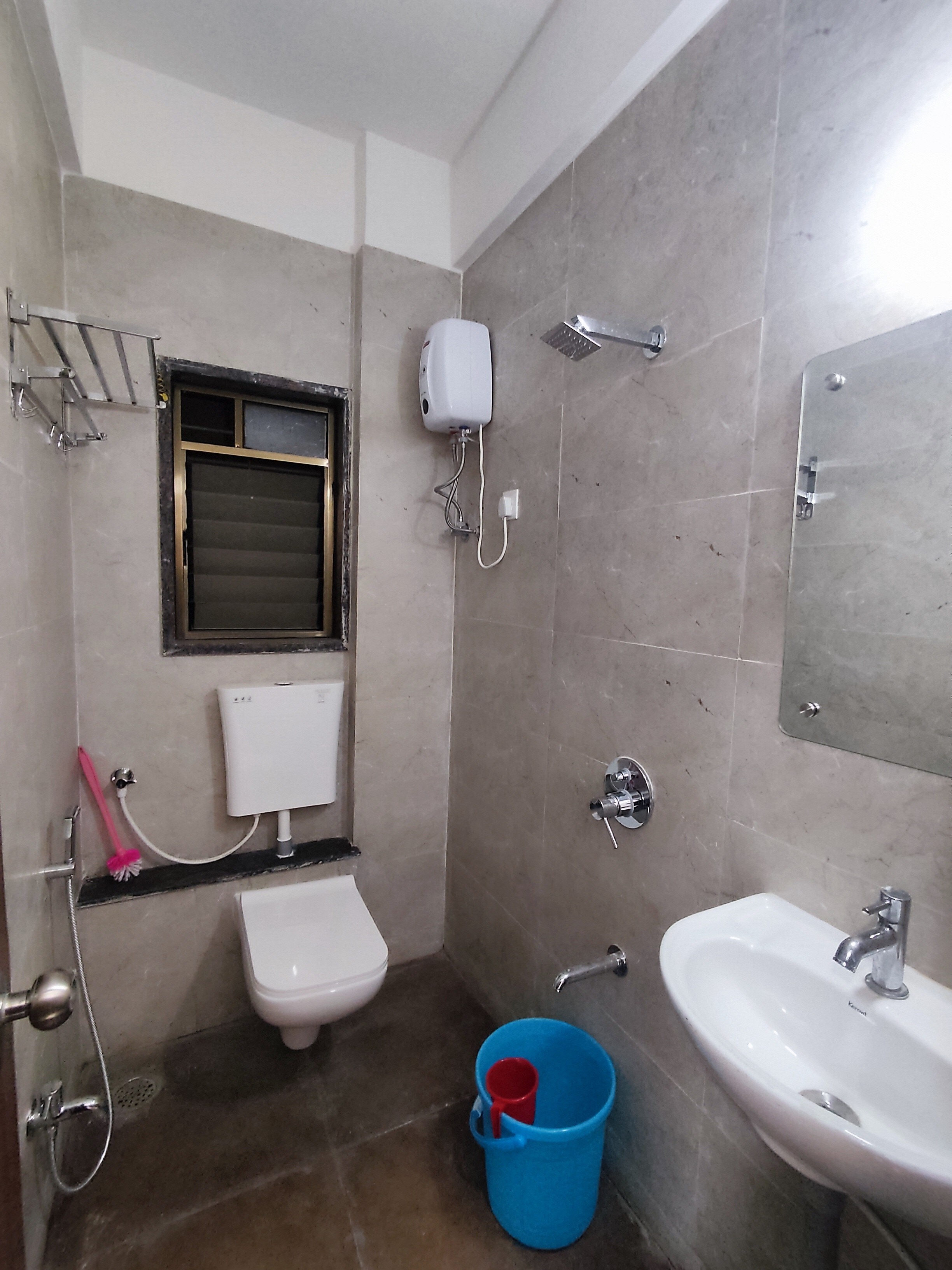Stay Origin (Nesteasy Homestay's) - Tap to explore photos
