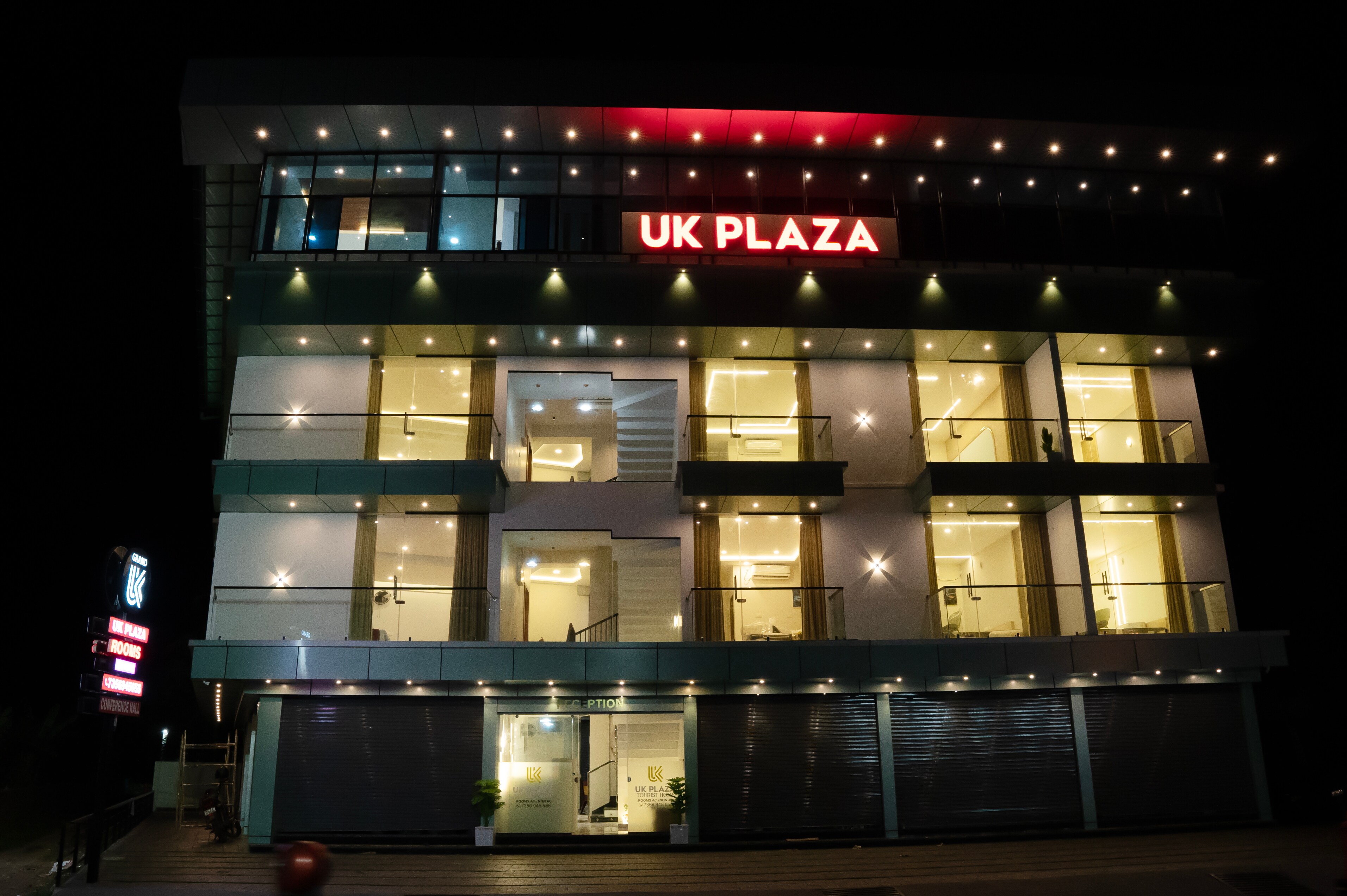 UK Plaza - Tap to explore photos