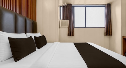 Collection O Lokhandwala Andheri West Mumbai Formerly Lalsai Residency Room Type - Classic Collection O Lokhandwala Andheri West Mumbai Formerly Lalsai Residency Room Type - Classic