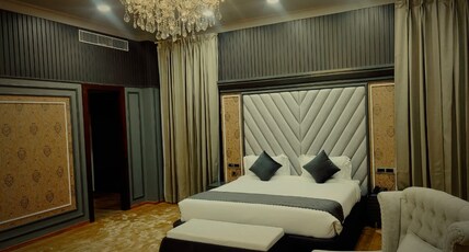 HOTEL NEELKANTH STAR Room Type - EXECUTIVE SUITE