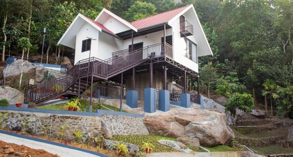 Golden Oriole Homestay Adimaly Munnar Room Type - Golden Oriole Homestay Adimaly Munnar
