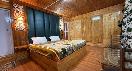 Pine View Resort Room Type - Deluxe Room