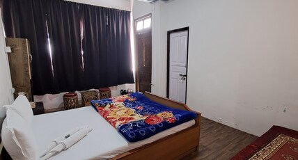 GREAT EASTERN VALLEY RESIDENCY Room Type - Deluxe Double Bed With Balcony