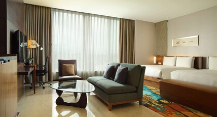 Hilton Bandung Room Type - 2 QUEEN EXECUTIVE ROOM