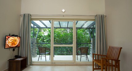 Lapista Cottages & Villas | Swimming Pool Room Type - One Bedroom AC-Villa