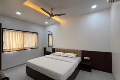 LaxmiNarayan Executive