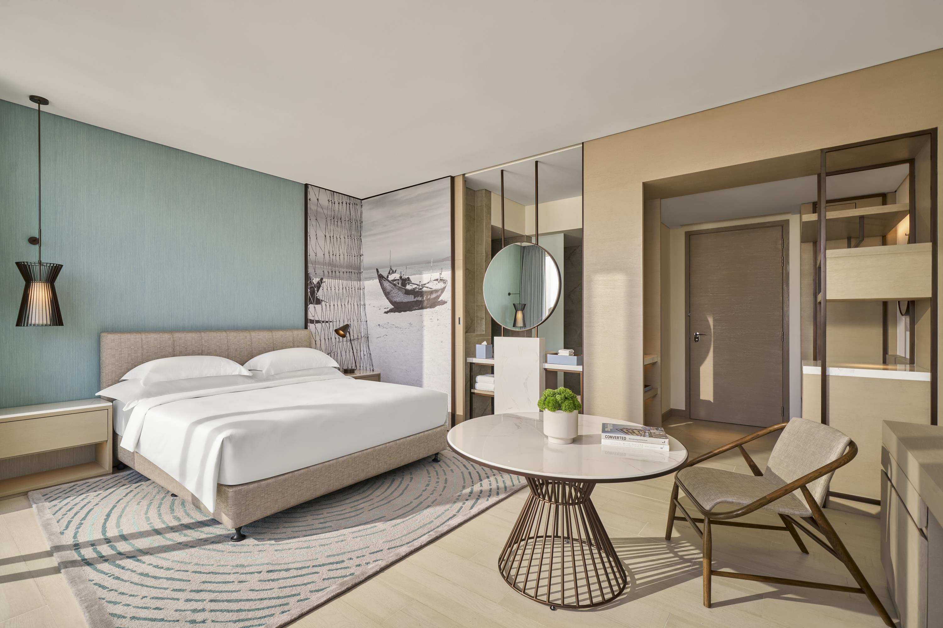 Hyatt Regency Nha Trang - Tap to explore photos