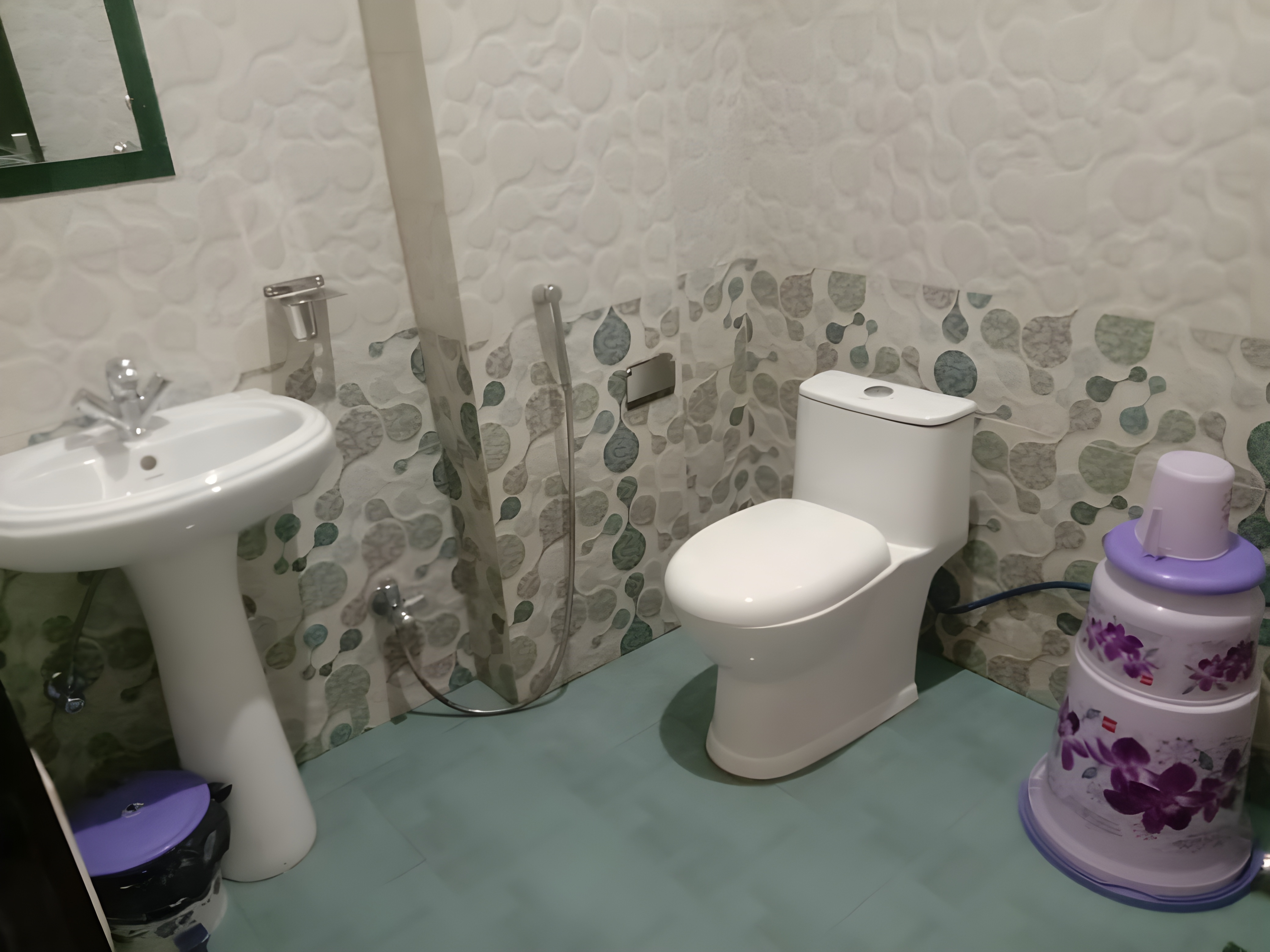 Hotel Singh Residency - Tap to explore photos