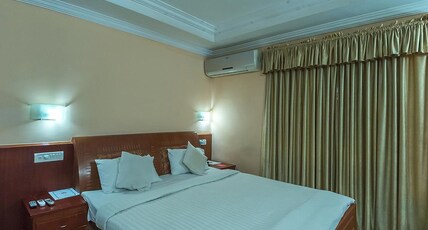 KPM Regency Room Type - Deluxe Room