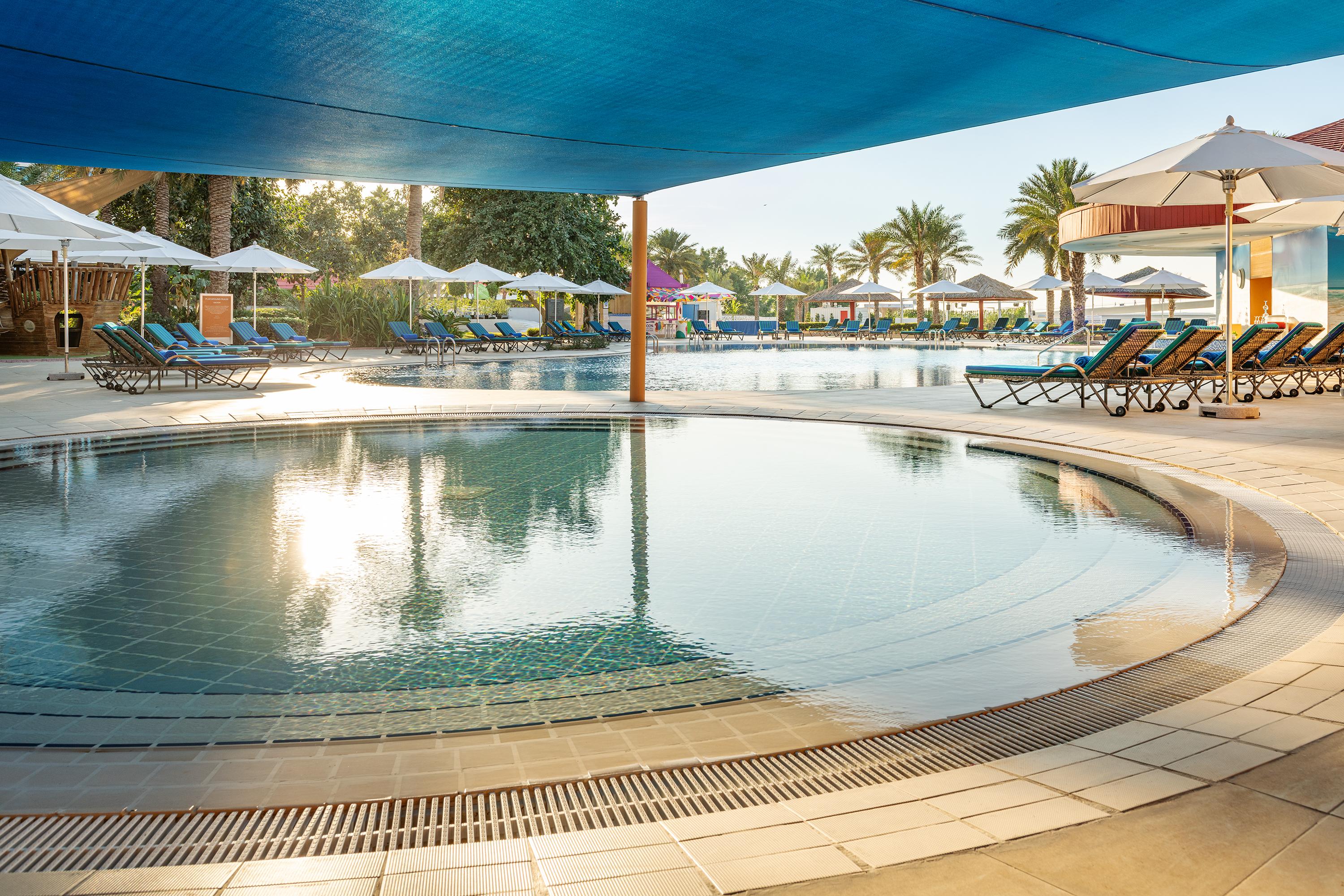Sheraton Jumeirah Beach Resort - Tap to explore photos