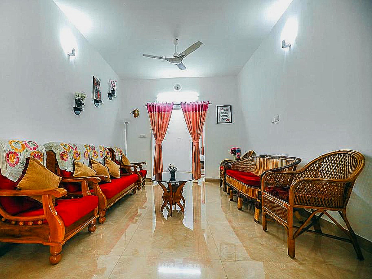 Snehatheeram Homestay - Tap to explore photos