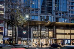 Novotel Melbourne on Collins