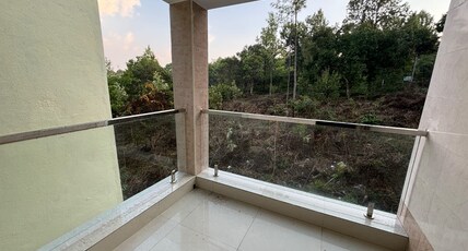 Hotel Grace Residency Yercaud Room Type - Deluxe with Balcony