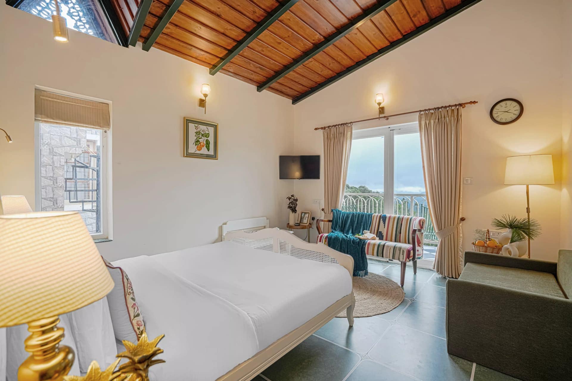 Saffronstays Aaraish Luxe Rooms - Tap to explore photos
